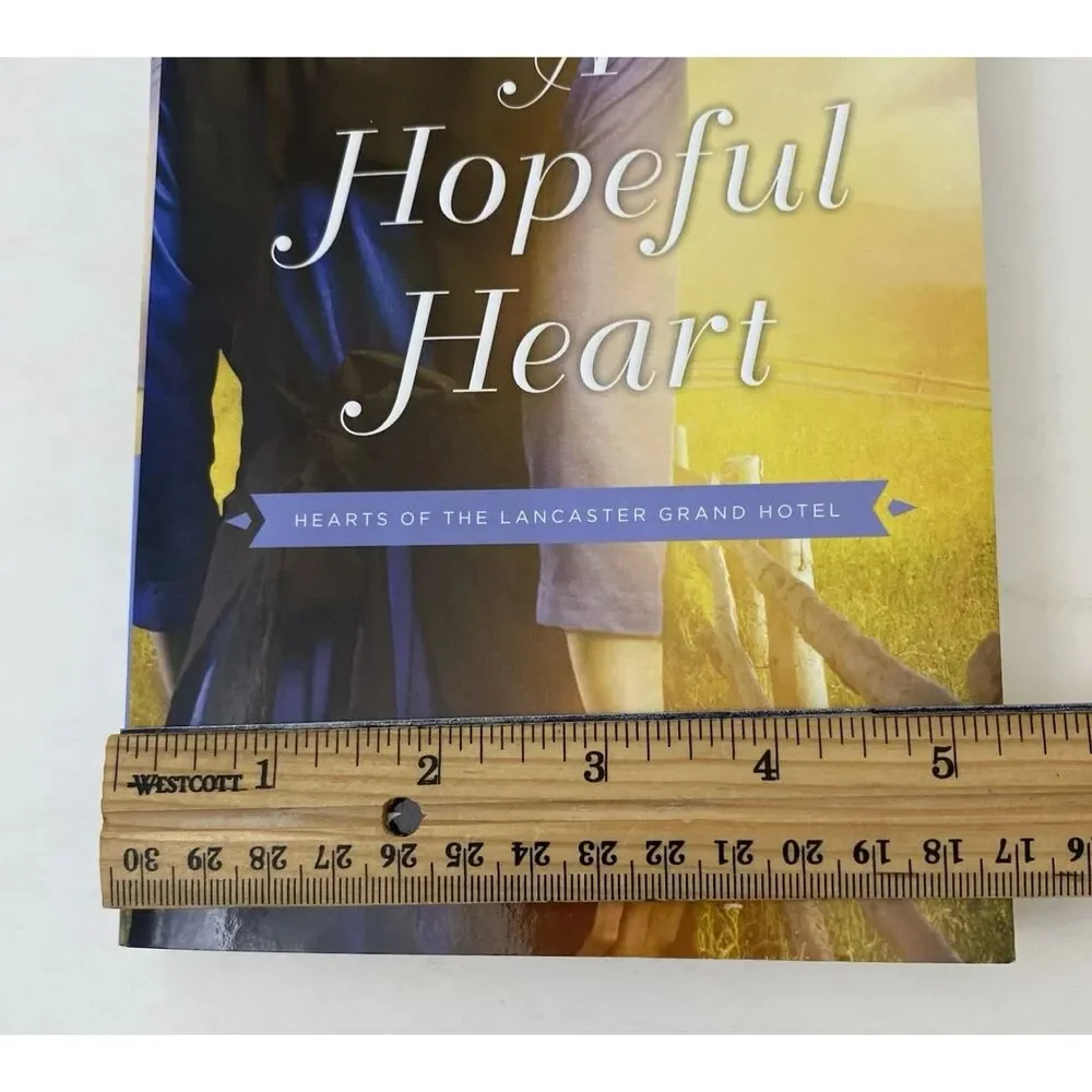 Hopeful Heart by Amy Clipston (2013, Trade Paperback)